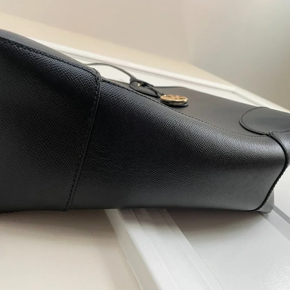 Michael Kors - Picture 3 of 5